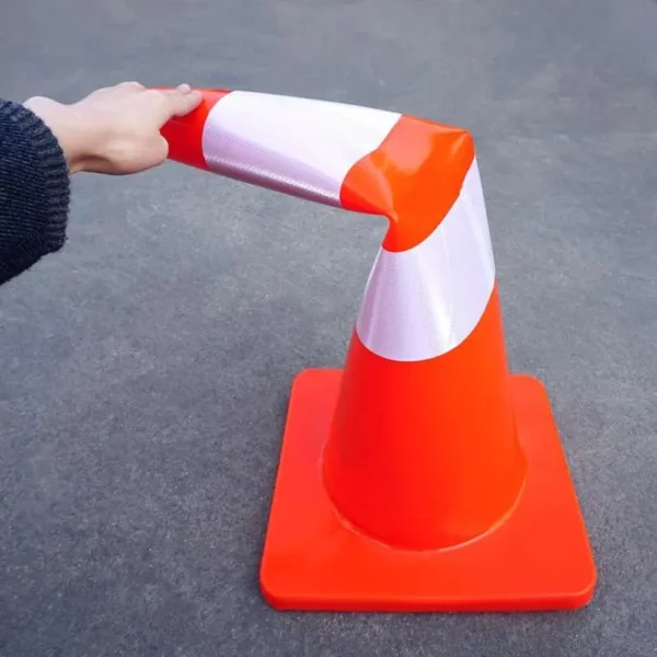 ⁦قمع مرورو عاكس Traffic safety cone⁩ - الصورة ⁦2⁩